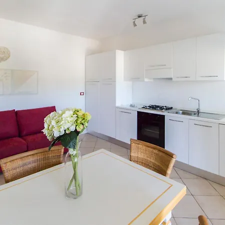 Elegant Ea Bianca 2 Bed Sleeps 6 Cala Bitta