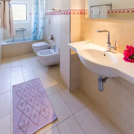 Elegant Ea Bianca 2 Bed Sleeps 6 Appartement *