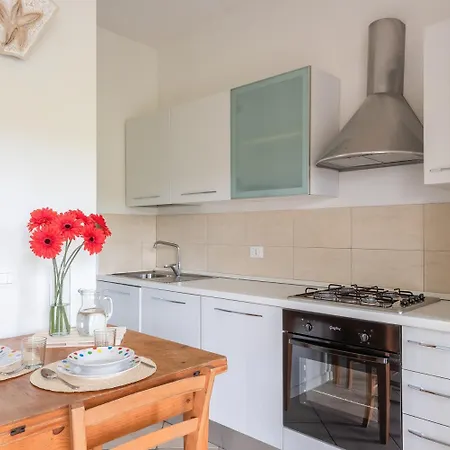 Elegant Ea Bianca 2 Bed Sleeps 6 Appartement