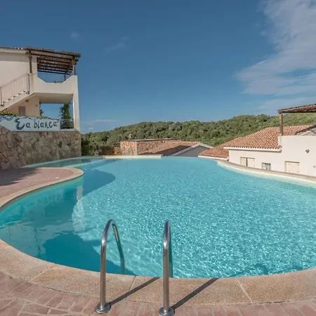Elegant Ea Bianca 2 Bed Sleeps 6 Appartement